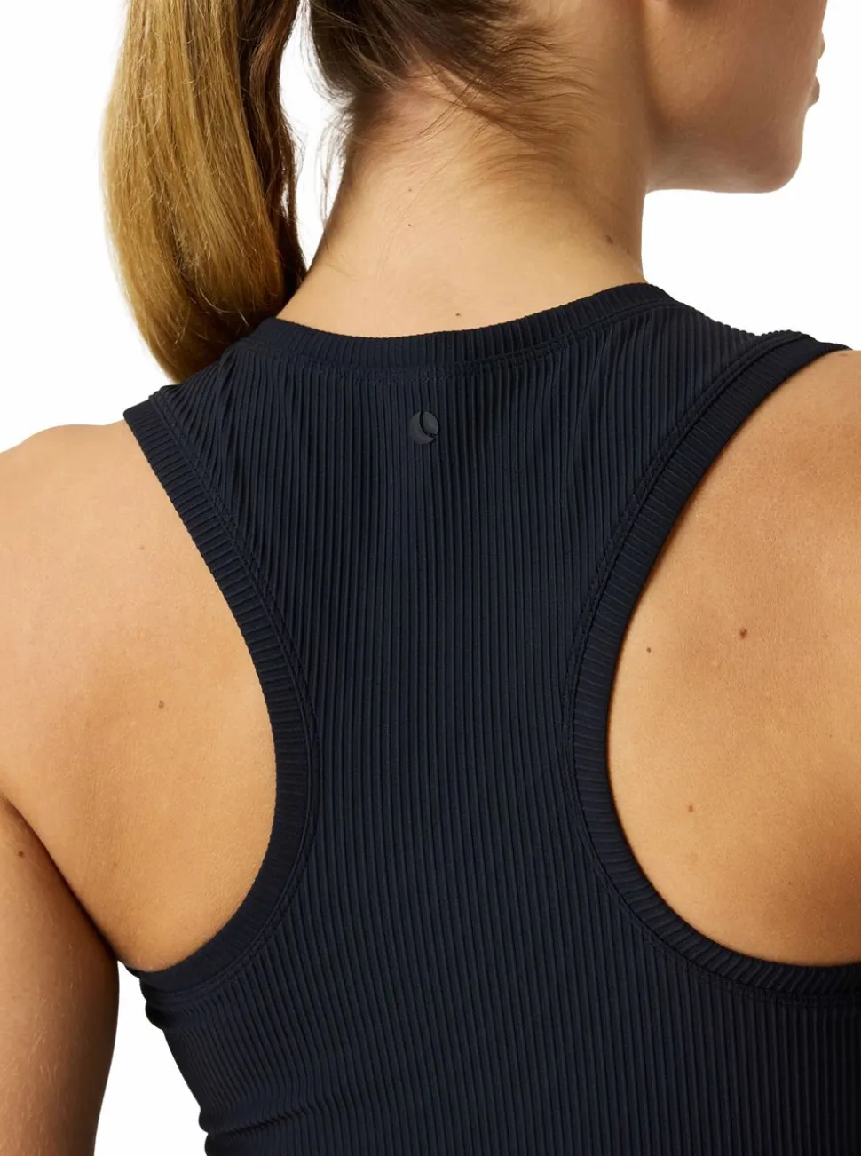 STUDIO RIBBED CROPPED TANK TOP DAM